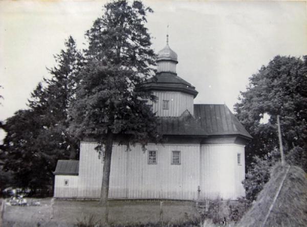 Свято-Михайлівська церква (1776)  с. Омельне, Луцький район, Волинська область 